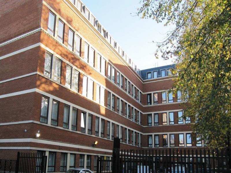 Ramada Hounslow - Heathrow East Εξωτερικό φωτογραφία